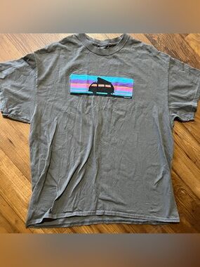 Volkswagen T-Shirt Mens Size XL VW DriveGear Car Graphic Tee